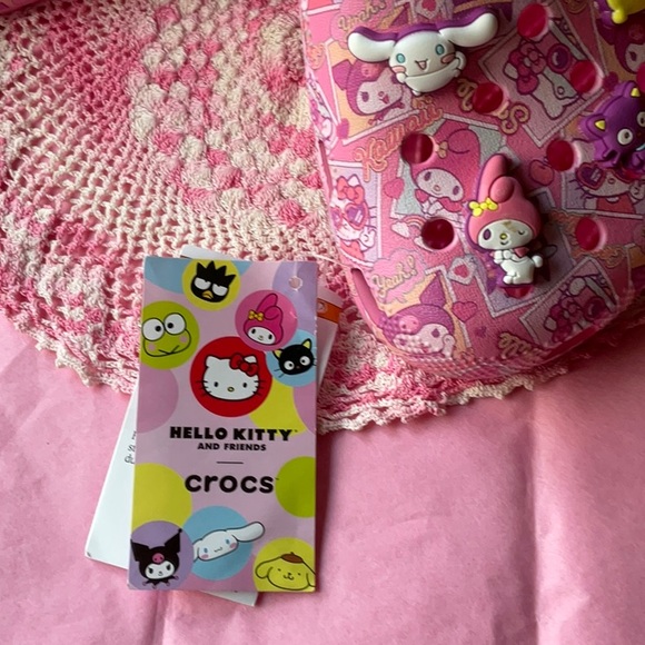 π±ππ± CROCS HELLO KITTY  CLOGS π±ππ± - Picture 13 of 16